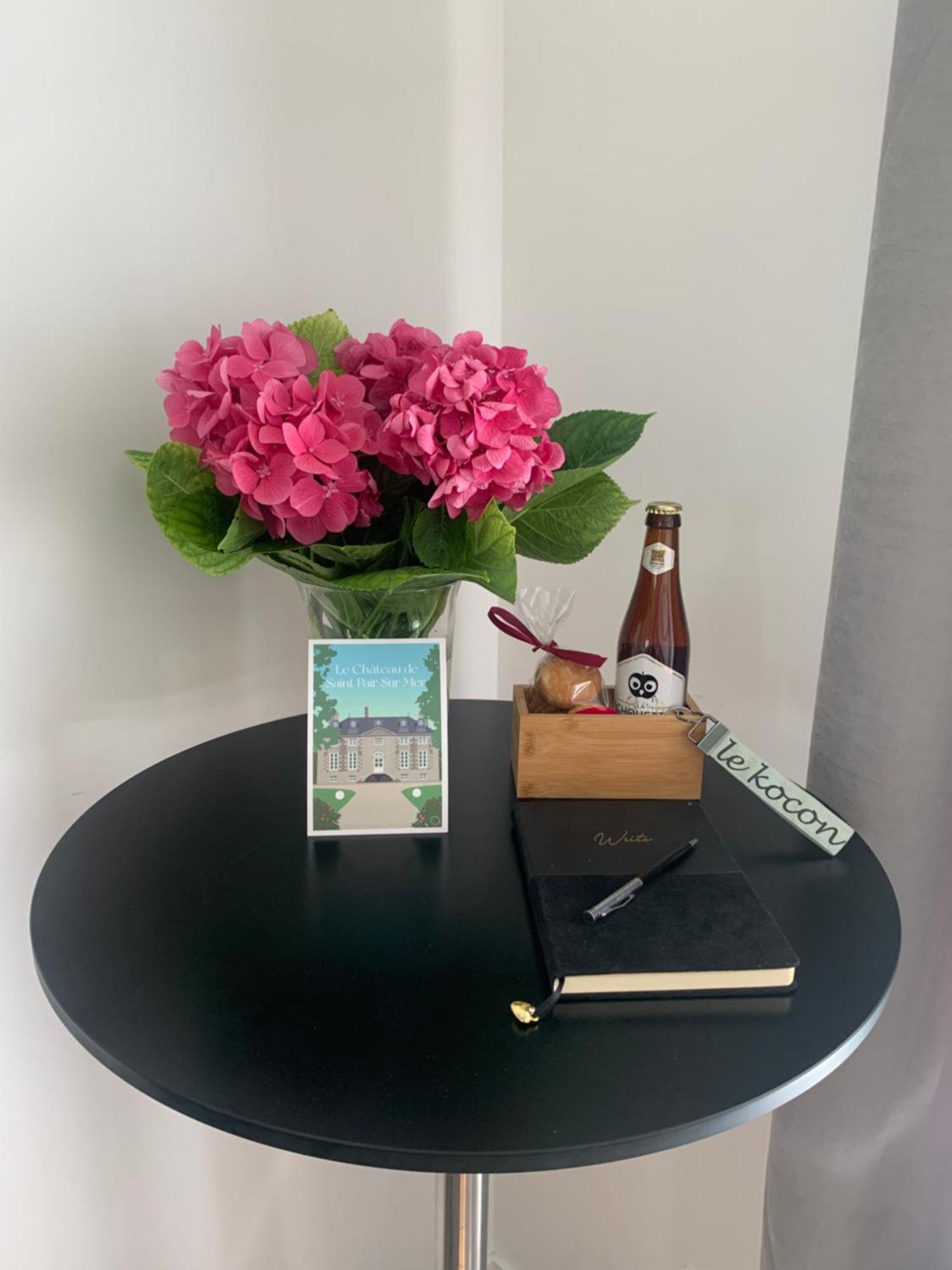 Le Kocon, Dans Un Ecrin, Le Calme A La Apartment Saint-Pair-sur-Mer